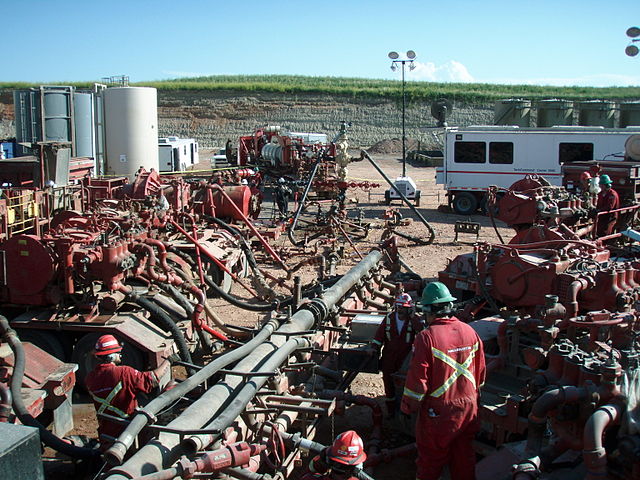 The New American Oil Empire Built on Sand